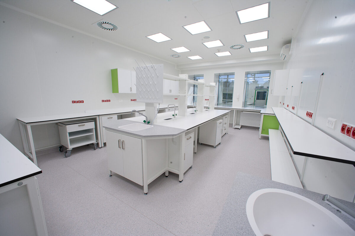 Wyposażenie laboratorium w Centrum Onkologii w Bydgoszczy